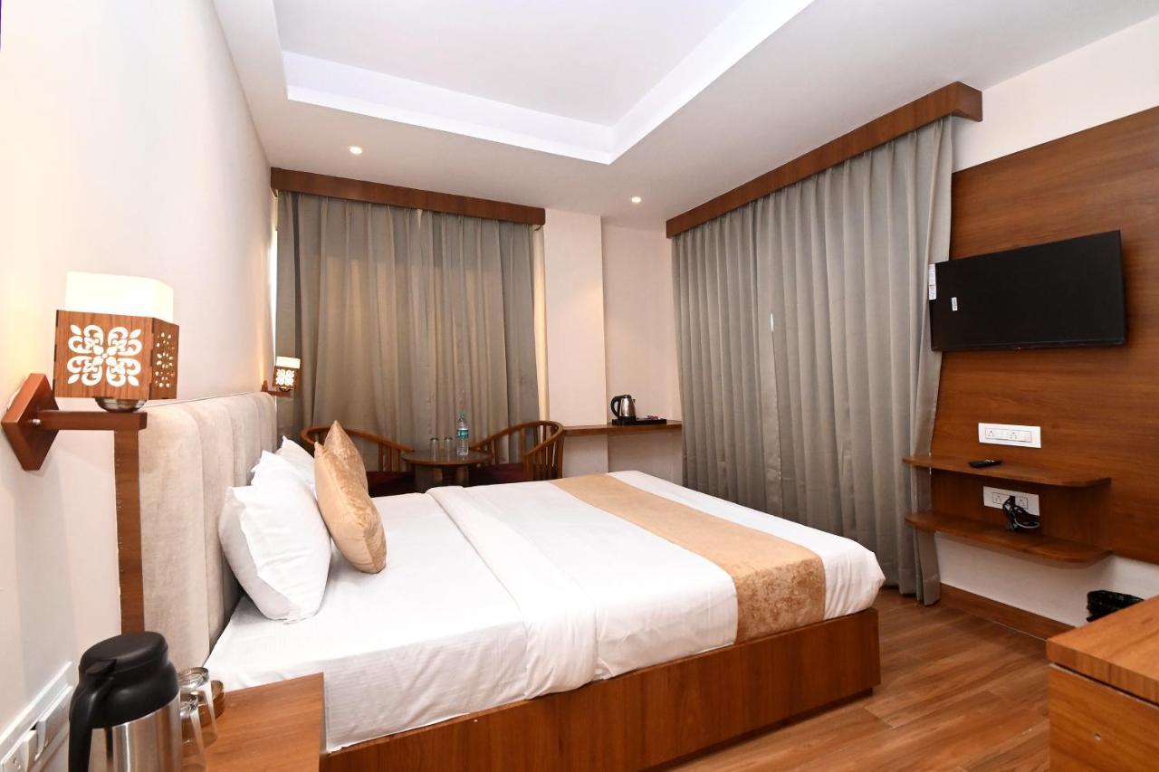 Hotel Blue Sapphire Kota  Eksteriør bilde